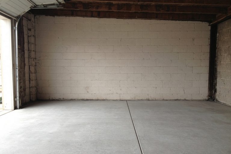 Level finished garage floor with a control joint — Concrete Slabs in East Chicago